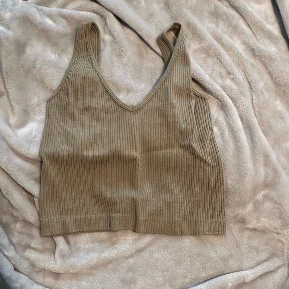 Ribbed Tan Sleeveless Top - Picture 1 of 2